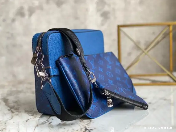 Official oldcobbler MESSENGER TRIO VUITTON LOUIS 0608